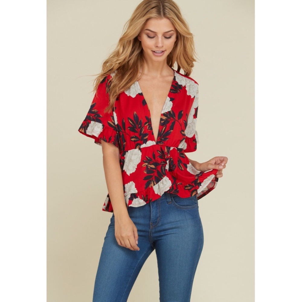Tara Ruffle V-neck Blouse - Picture 2 of 5